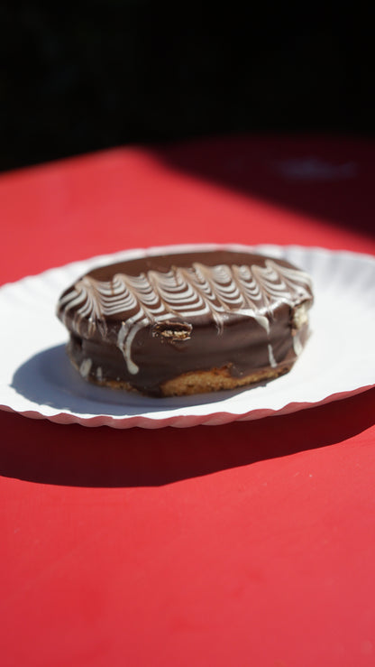 Mendocino relleno de manjar con chocolate / pack de 10 unidades